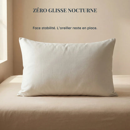 Taie d’oreiller en soie LadyErgo avec face arrière antiglisse assurant une stabilité nocturne